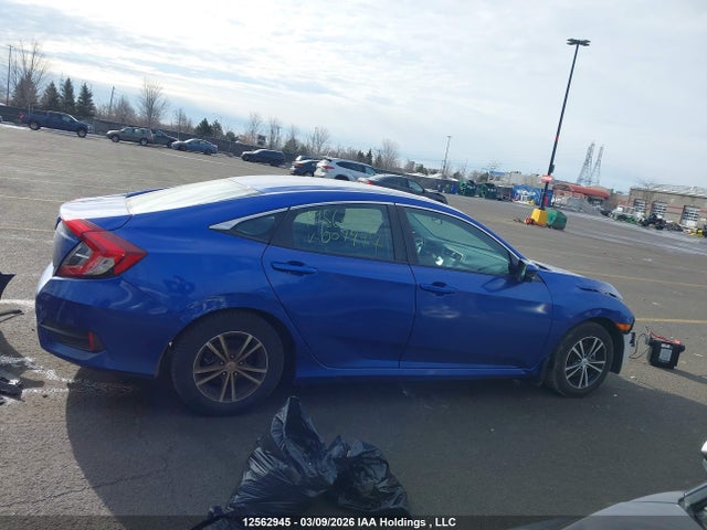 2017 Honda Civic Ex მანქანა იყიდება აუქციონზე, vin: 2HGFC2F86HH007747, აუქციონის ნომერი: 12562945