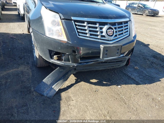 3GYFNEE34FS596673 Cadillac Srx Luxury Collection