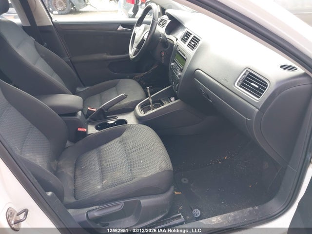 Продажа на аукционе авто 2012 Volkswagen Jetta 2.0l Comfortline, vin: 3VWBK7AJ8CM423524, номер лота: 12562951