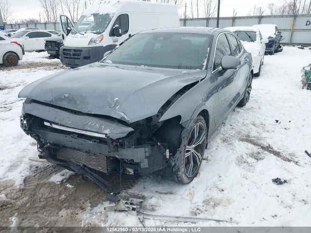 7JRA22TL6MG094853 Volvo S60 T6 Inscription