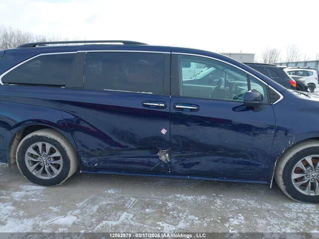 2023 Toyota Sienna Xle 8-passenger მანქანა იყიდება აუქციონზე, vin: 5TDGRKEC6PS138877, აუქციონის ნომერი: 12562979