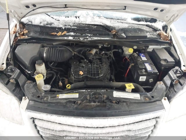 2011 Chrysler Town & Country მანქანა იყიდება აუქციონზე, vin: 2A4RR5DG5BR671149, აუქციონის ნომერი: 12562981