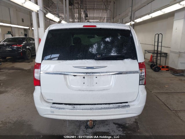 2011 Chrysler Town & Country მანქანა იყიდება აუქციონზე, vin: 2A4RR5DG5BR671149, აუქციონის ნომერი: 12562981