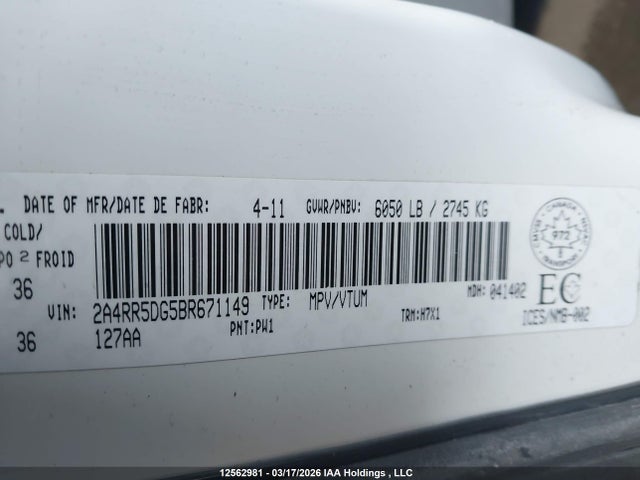 2011 Chrysler Town & Country მანქანა იყიდება აუქციონზე, vin: 2A4RR5DG5BR671149, აუქციონის ნომერი: 12562981