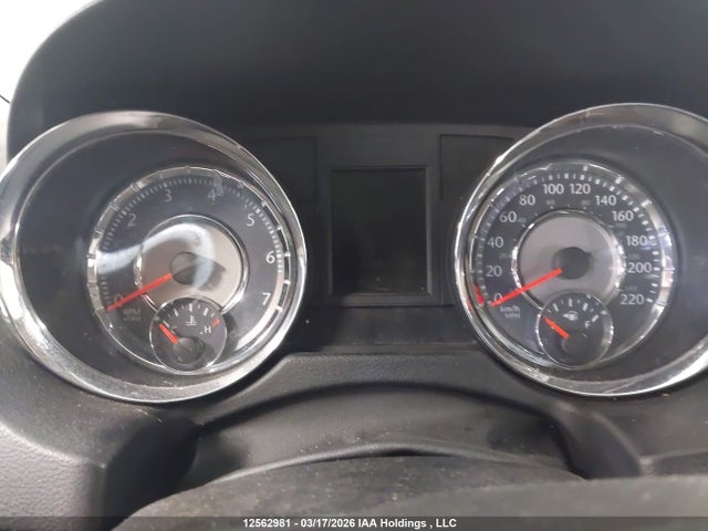 2011 Chrysler Town & Country მანქანა იყიდება აუქციონზე, vin: 2A4RR5DG5BR671149, აუქციონის ნომერი: 12562981
