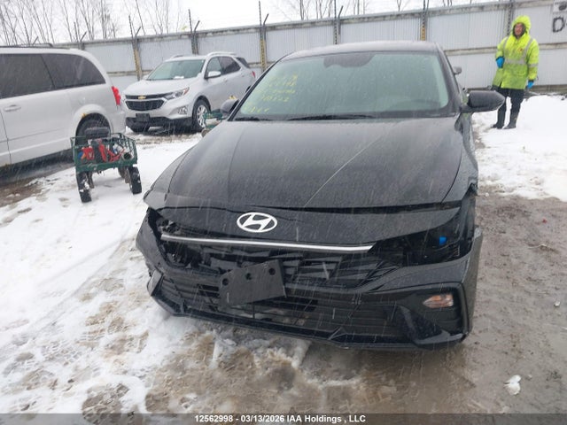 2025 Hyundai Elantra Preferred With Tech Package მანქანა იყიდება აუქციონზე, vin: KMHLM4DG1SU906522, აუქციონის ნომერი: 12562998