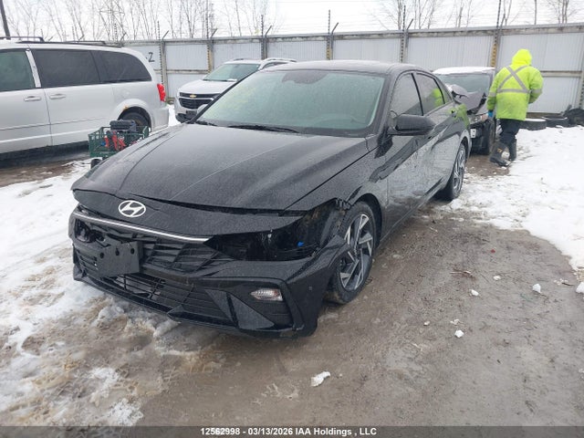 2025 Hyundai Elantra Preferred With Tech Package მანქანა იყიდება აუქციონზე, vin: KMHLM4DG1SU906522, აუქციონის ნომერი: 12562998