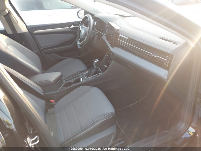 12563000 :رقم المزاد ، 3VWEX7BU5SM106015 vin ، 2025 Volkswagen Jetta Se مزاد بيع