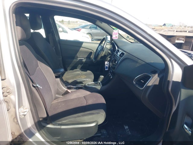 Продажа на аукционе авто 2014 Chrysler 200 Lx, vin: 1C3CCBAB7EN229287, номер лота: 12563004