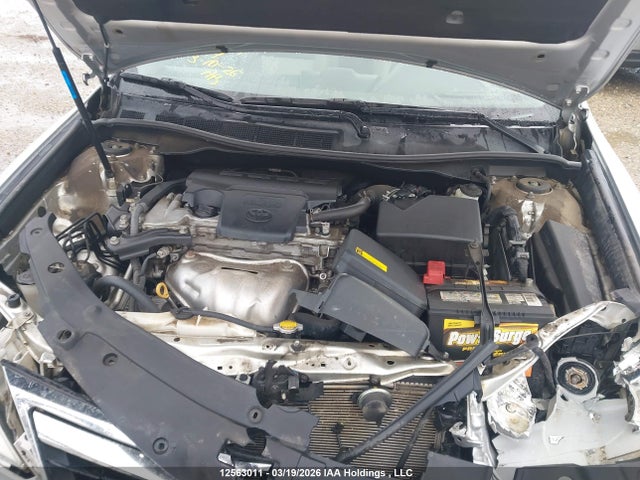 12563011 :رقم المزاد ، 4T1BF1FK1EU828818 vin ، 2014 Toyota Camry L/se/le/xle مزاد بيع