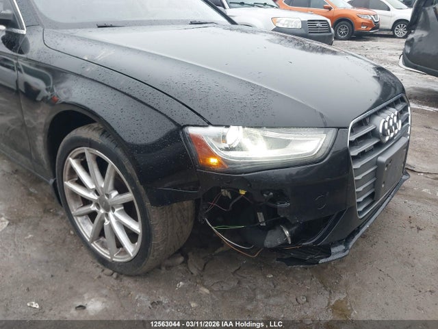 12563044 :رقم المزاد ، WAUFFCFL0EN018940 vin ، 2014 Audi A4 Premium Plus مزاد بيع