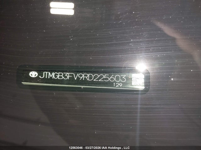 12563046 :رقم المزاد ، JTMGB3FV9RD225603 vin ، 2024 Toyota Rav4 Prime Xse مزاد بيع