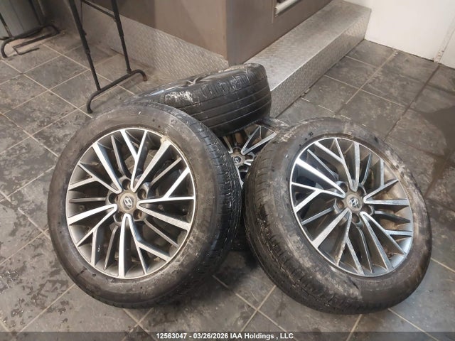 2020 Hyundai Tucson Limited/sel/sport/ultimate/value მანქანა იყიდება აუქციონზე, vin: KM8J3CAL0LU179932, აუქციონის ნომერი: 12563047