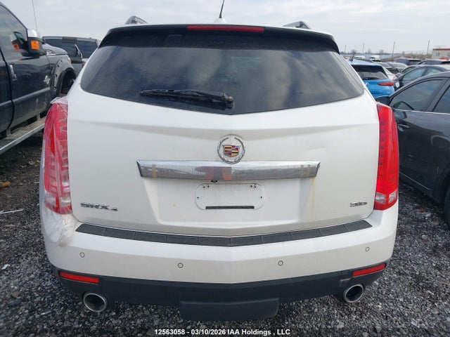 Cadillac SRX LUXURY 2015 3GYFNEE34FS564788 Image 16