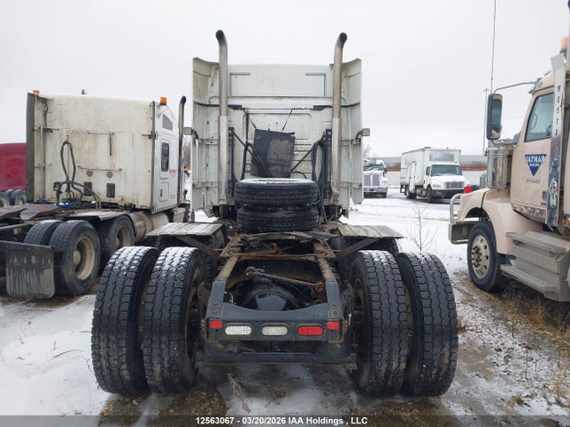 4V4NC9KK9HN993579 Volvo VNL