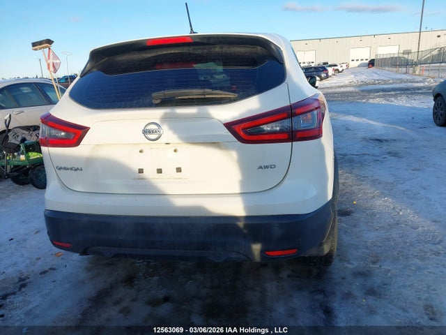 JN1BJ1CW1LW391255 Nissan Qashqai S/sl/sv