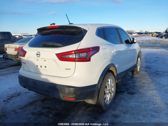 JN1BJ1CW1LW391255 Nissan Qashqai S/sl/sv
