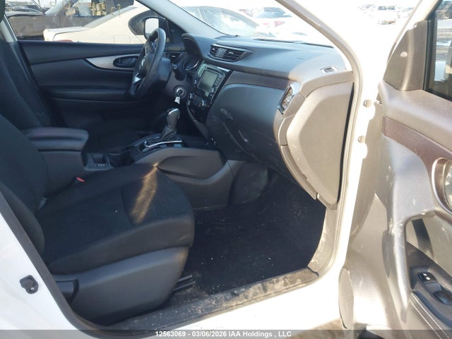 JN1BJ1CW1LW391255 Nissan Qashqai S/sl/sv