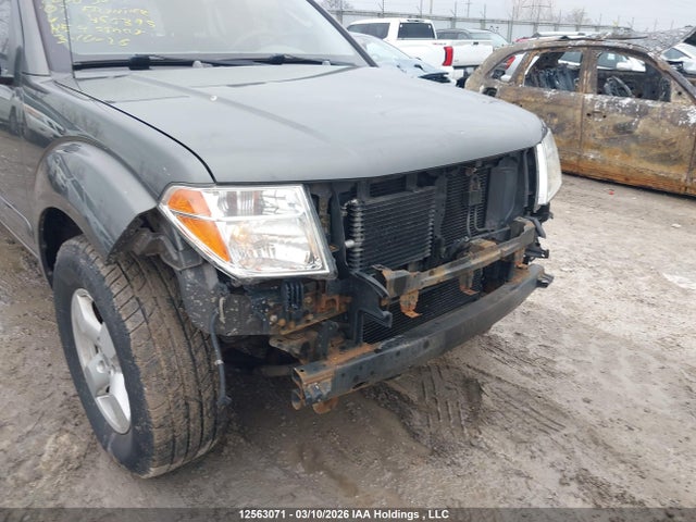 2007 Nissan Frontier Le მანქანა იყიდება აუქციონზე, vin: 1N6AD09W57C450393, აუქციონის ნომერი: 12563071