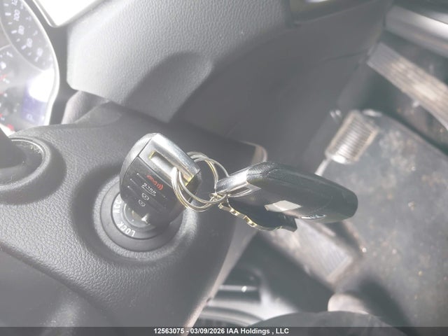 12563075 :رقم المزاد ، KNAHT8A39E7060548 vin ، 2014 Kia Rondo مزاد بيع