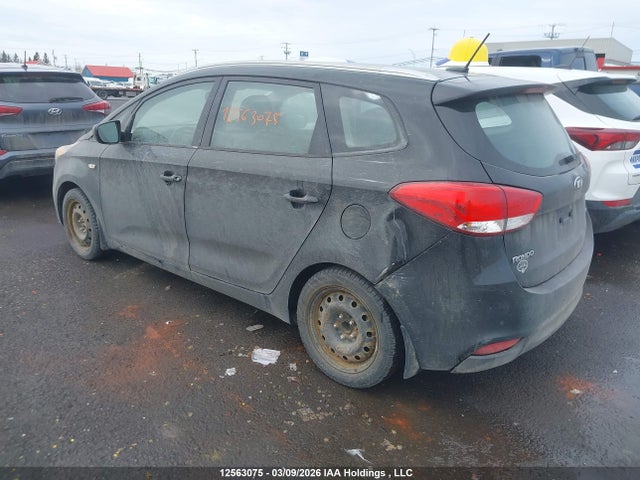 12563075 :رقم المزاد ، KNAHT8A39E7060548 vin ، 2014 Kia Rondo مزاد بيع
