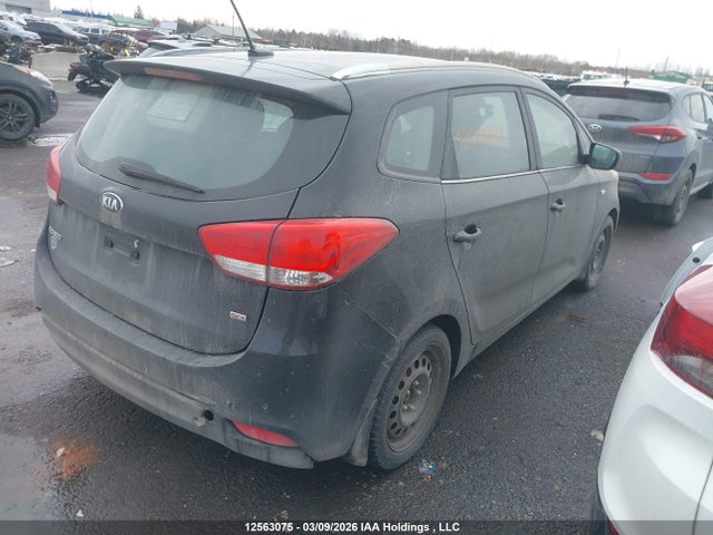 12563075 :رقم المزاد ، KNAHT8A39E7060548 vin ، 2014 Kia Rondo مزاد بيع