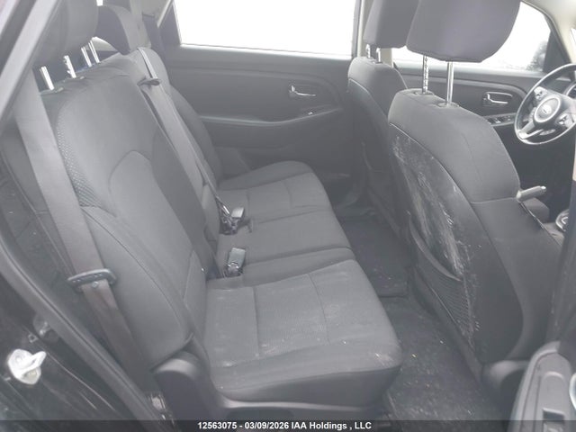 12563075 :رقم المزاد ، KNAHT8A39E7060548 vin ، 2014 Kia Rondo مزاد بيع