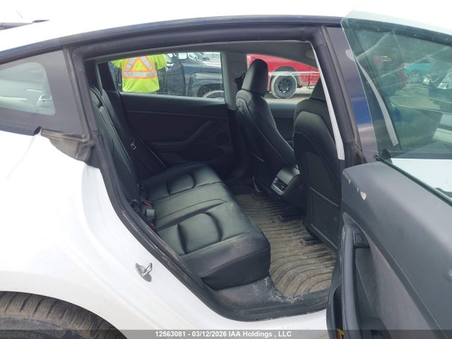 Продажа на аукционе авто 2023 Tesla Model 3, vin: 5YJ3E1EA4PF502382, номер лота: 12563081