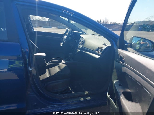 5NPD74LF8HH161974 Hyundai Elantra Le