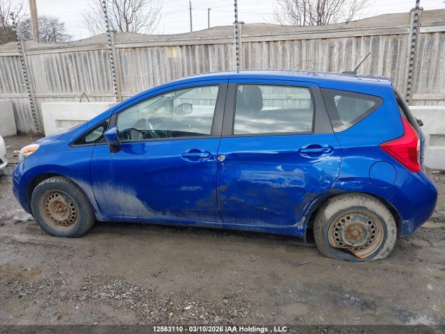 Продажа на аукционе авто 2015 Nissan Versa Note S/s Plus/sv/sl/sr, vin: 3N1CE2CP8FL415147, номер лота: 12563110
