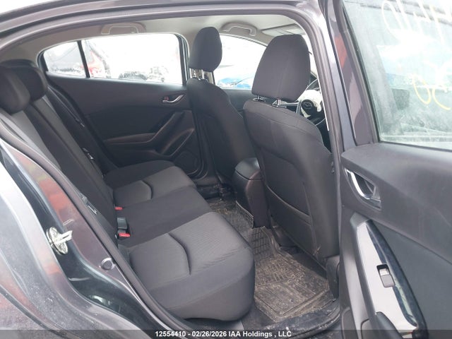 3MZBN1K73JM231450 Mazda Mazda3 Gx