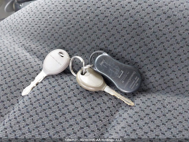 Продажа на аукционе авто 2005 Chrysler Sebring, vin: 1C3EL46X55N610967, номер лота: 12563127