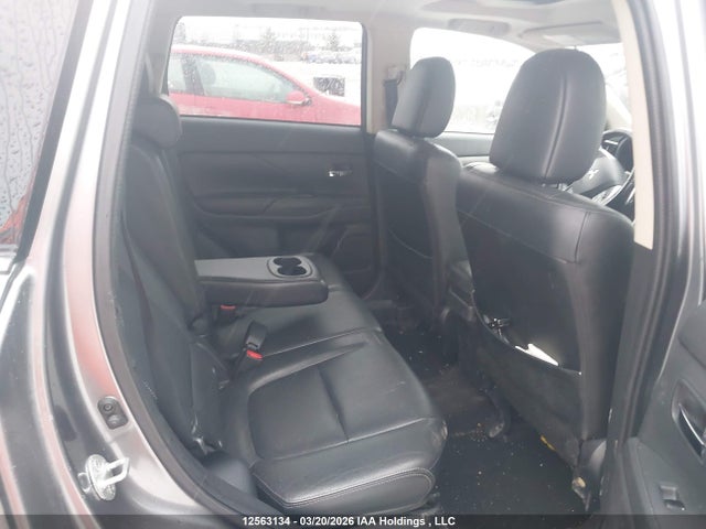 JA4JZ4AXXEZ605282 Mitsubishi Outlander