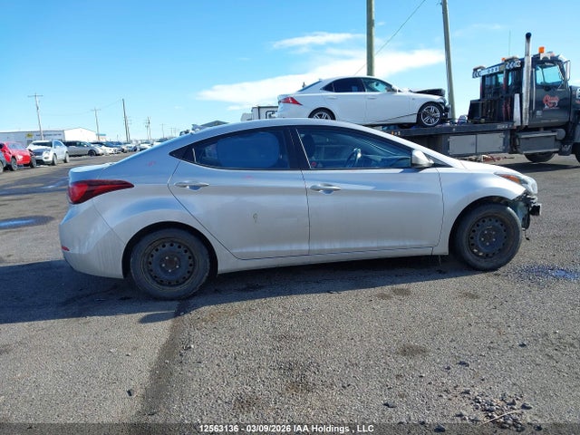Продаж на аукціоні авто 2015 Hyundai Elantra Gls, vin: KMHDH4AH4FU409184, номер лоту: 12563136