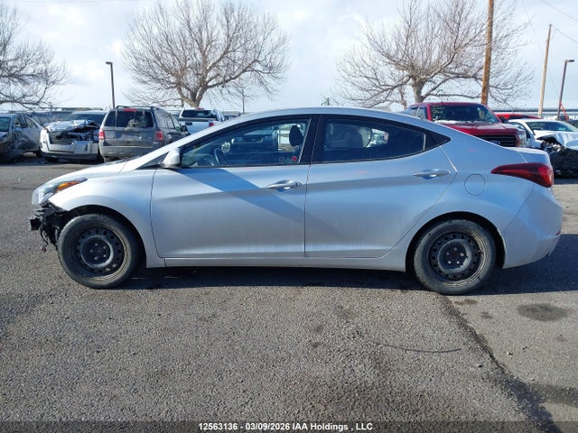 Продаж на аукціоні авто 2015 Hyundai Elantra Gls, vin: KMHDH4AH4FU409184, номер лоту: 12563136