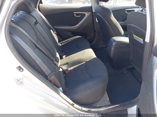 Продаж на аукціоні авто 2015 Hyundai Elantra Gls, vin: KMHDH4AH4FU409184, номер лоту: 12563136