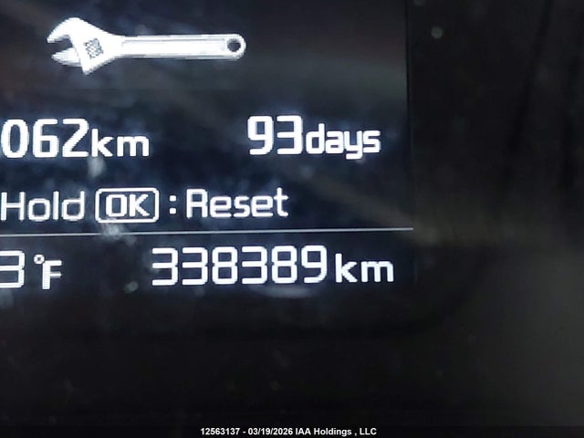 5XYPG4A3XGG175127 KIA Sorento Lx/l