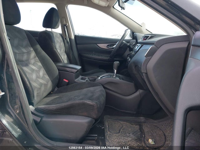 Продажа на аукционе авто 2015 Nissan Rogue S/sl/sv, vin: 5N1AT2MV0FC754287, номер лота: 12563154