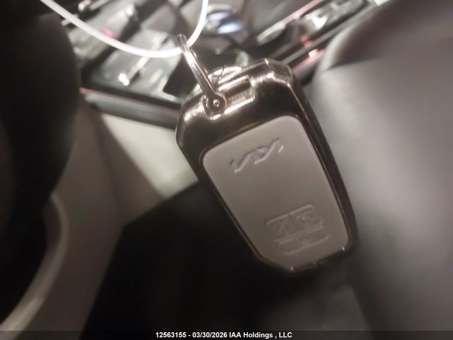 KNDNC5H36P6243277 KIA Carnival Ex