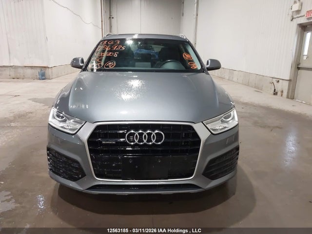 WA1JCCFS3JR002208 Audi Q3 Premium Plus