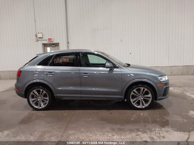 WA1JCCFS3JR002208 Audi Q3 Premium Plus