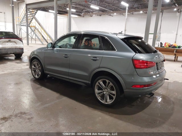 WA1JCCFS3JR002208 Audi Q3 Premium Plus
