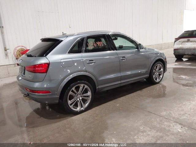 WA1JCCFS3JR002208 Audi Q3 Premium Plus
