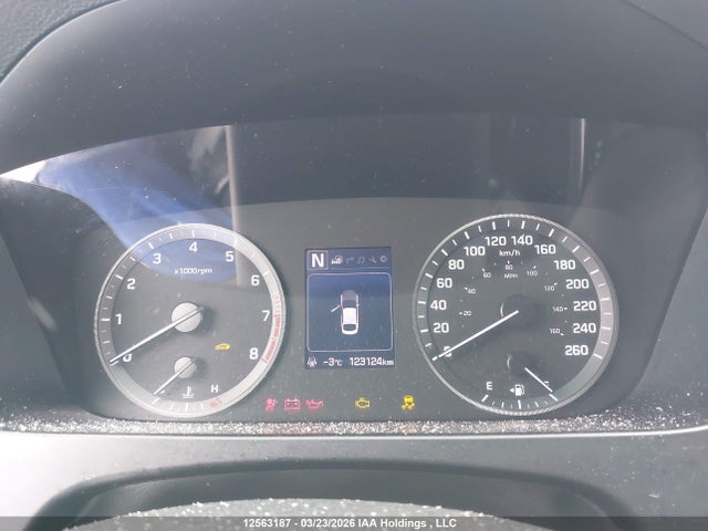 Продажа на аукционе авто 2015 Hyundai Sonata Sport Tech, vin: 5NPE34AF5FH171104, номер лота: 12563187