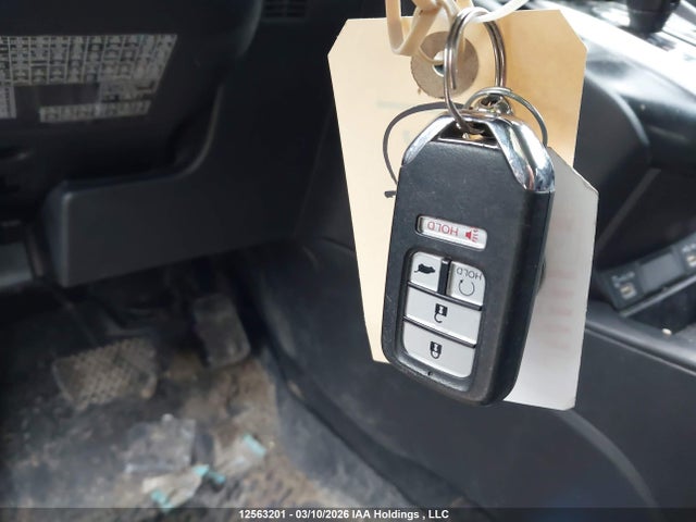2HKRW2H21LH212243 Honda CR-V LX