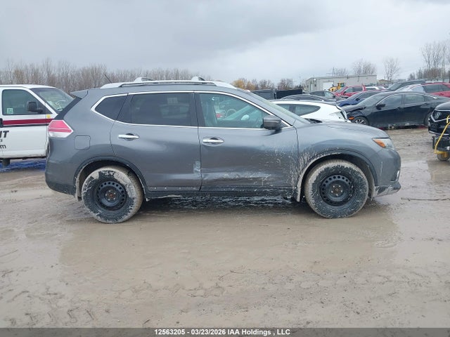 2015 Nissan Rogue S/sl/sv მანქანა იყიდება აუქციონზე, vin: 5N1AT2MVXFC868426, აუქციონის ნომერი: 12563205