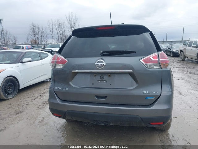 2015 Nissan Rogue S/sl/sv მანქანა იყიდება აუქციონზე, vin: 5N1AT2MVXFC868426, აუქციონის ნომერი: 12563205