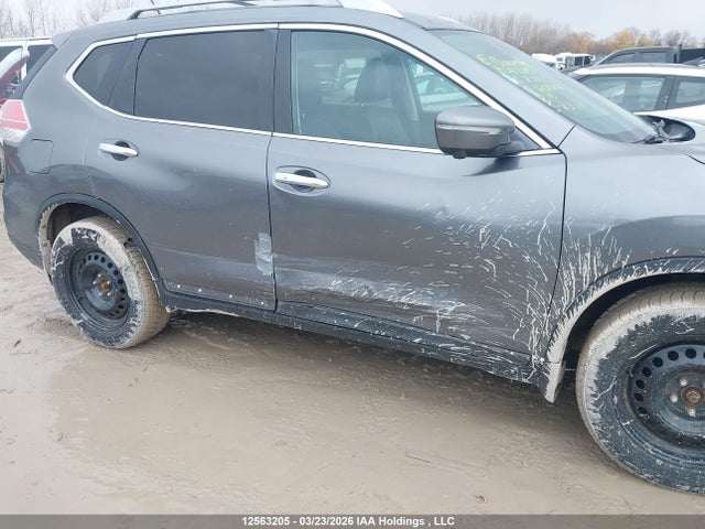 2015 Nissan Rogue S/sl/sv მანქანა იყიდება აუქციონზე, vin: 5N1AT2MVXFC868426, აუქციონის ნომერი: 12563205