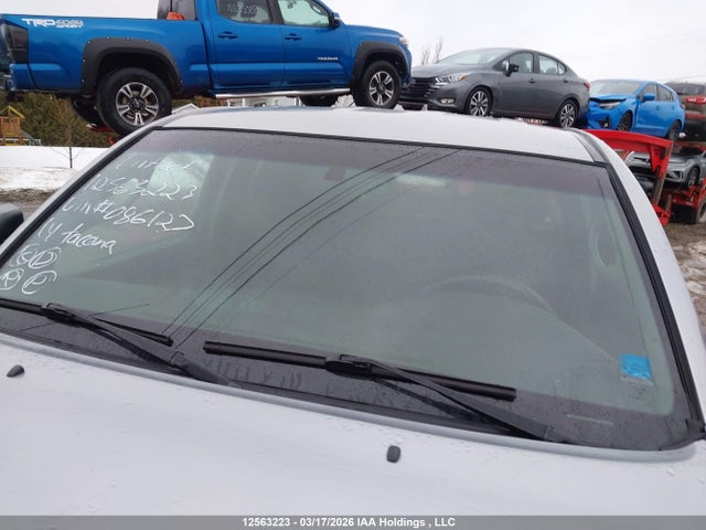 5TFUU4EN1EX086127 Toyota Tacoma Base V6