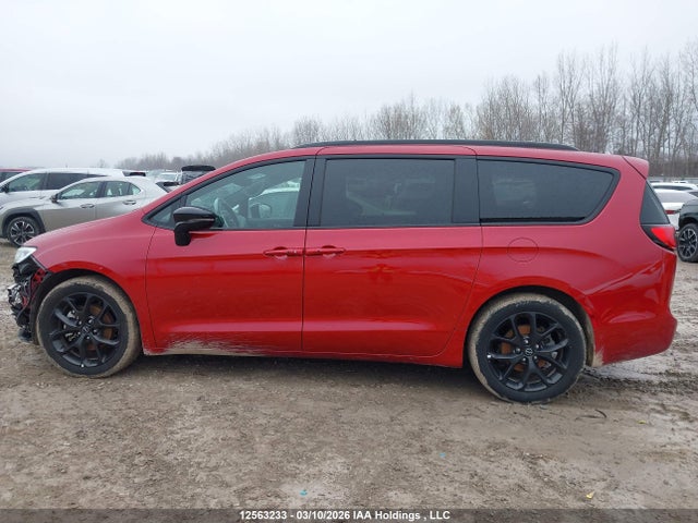Продажа на аукционе авто 2025 Chrysler Pacifica Limited, vin: 2C4RC1GG2SR596485, номер лота: 12563233